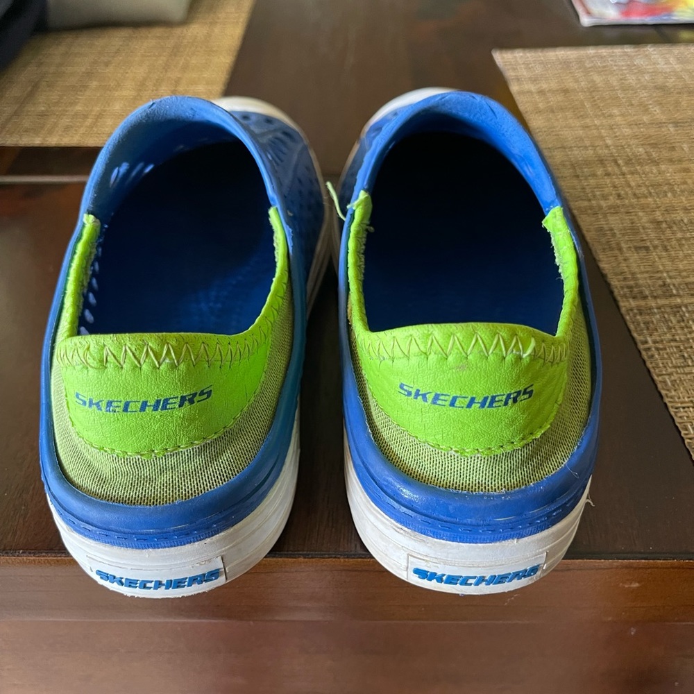 Sketchers Kids slip resistant shoes